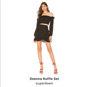 Superdown Deena Black Ruffle Set Sz. S